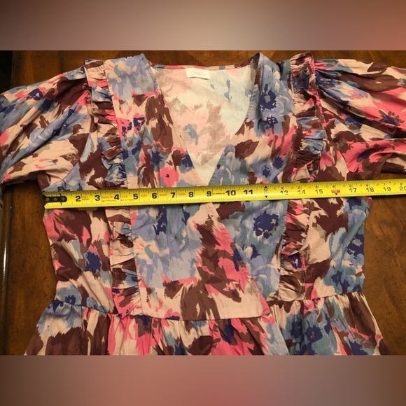 Elizabeth Gillett (Anthropologie) lightweight cover - Picture 7 of 8